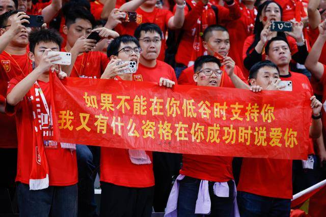 中国男足真赢了意大利 学日本多轨制初见成效